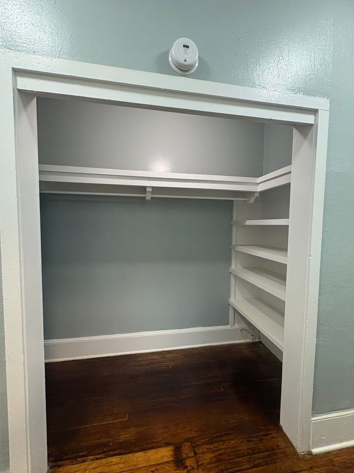 511 Kirby Pl - Photo 6 of 13
