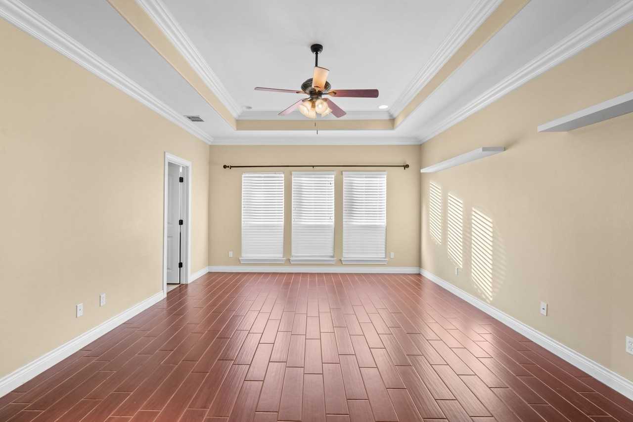5605 Allier Dr - Photo 6 of 20