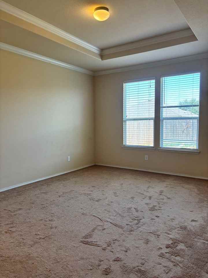 7509 Berrenda Dr - Photo 5 of 6