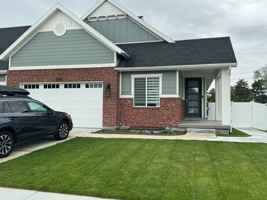 featured image of 564 E Fashion Creek Ct