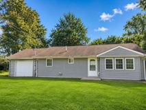 152 Hutchinson Dr - Photo 1 of 1