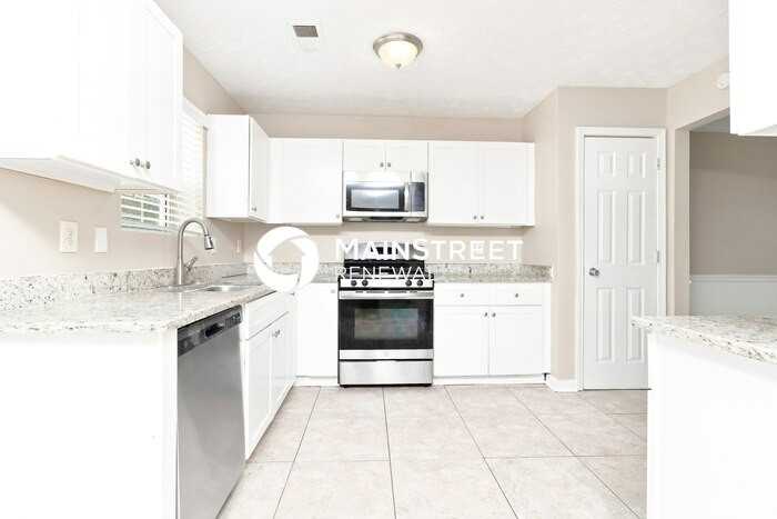 939 Longbranch Ln - Photo 6 of 17