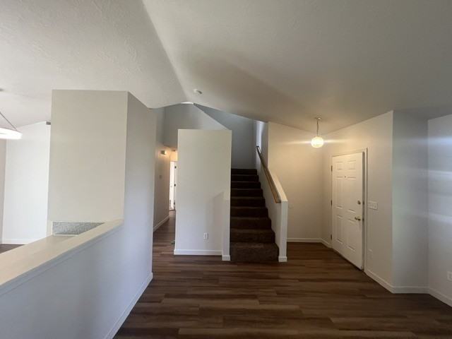 224 Palace Way - Photo 7 of 22