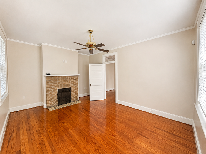 2306 Marion St #1 - Photo 3 of 14