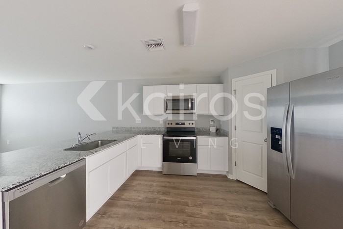 528 Ne 16th Ter - Photo 6 of 24