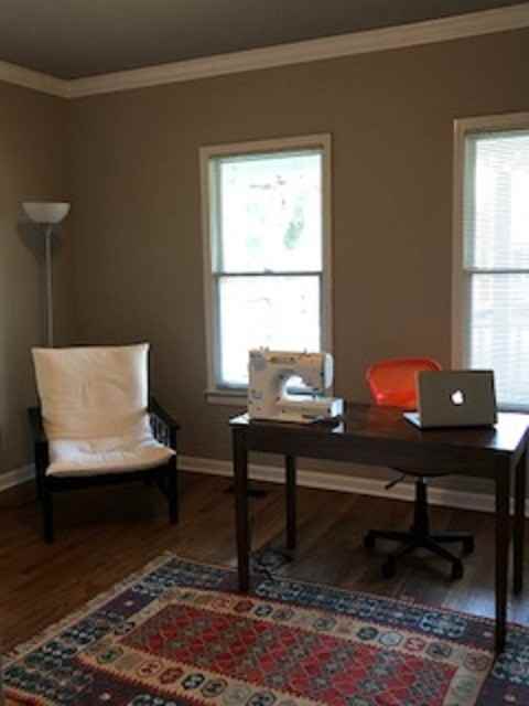 3907 Elkins Ave - Photo 6 of 26