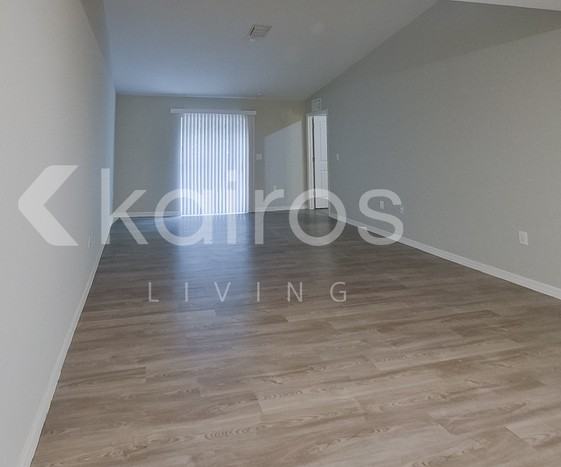 9143 Aegean Cir - Photo 2 of 24
