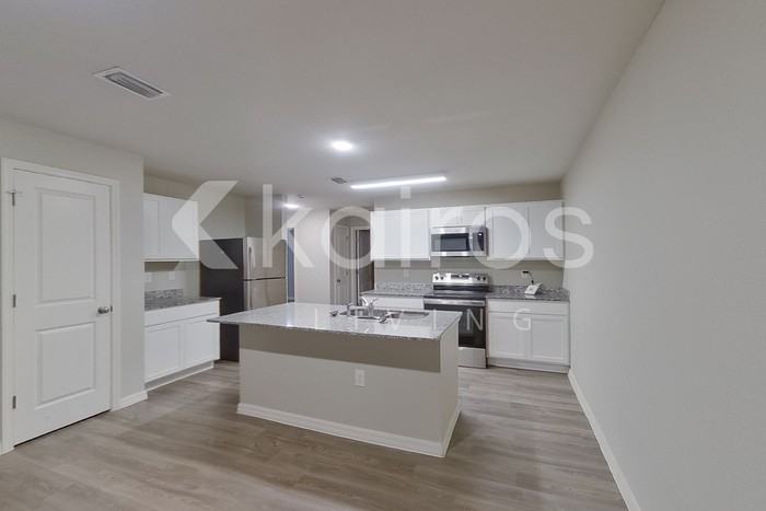 9143 Aegean Cir - Photo 6 of 24