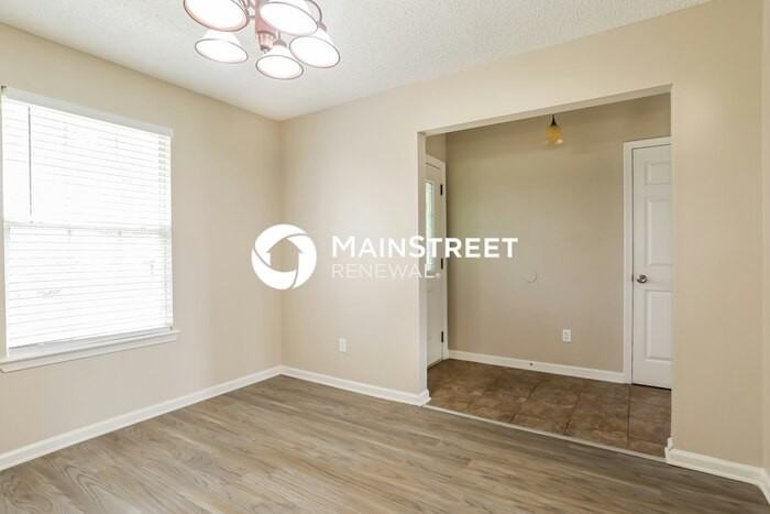 2944 Whirlaway Ct - Photo 6 of 18