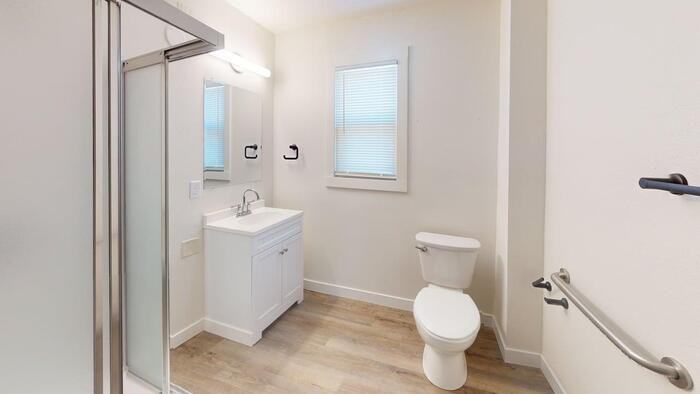 730 N 20th St - Photo 4 of 14