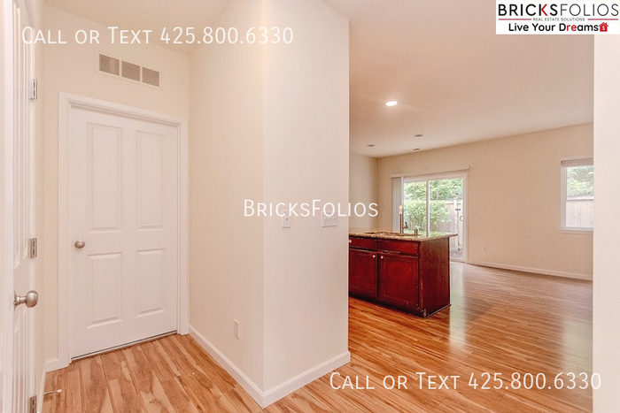 18325 31st Ave Se - Photo 3 of 32