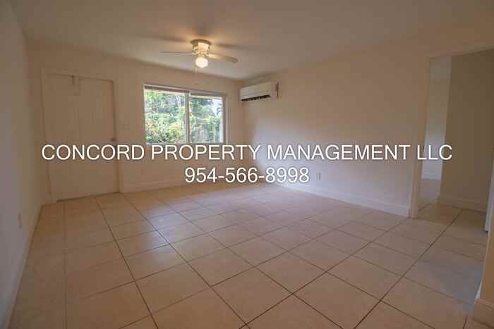 1831 Park Ln #3 - Photo 4 of 12