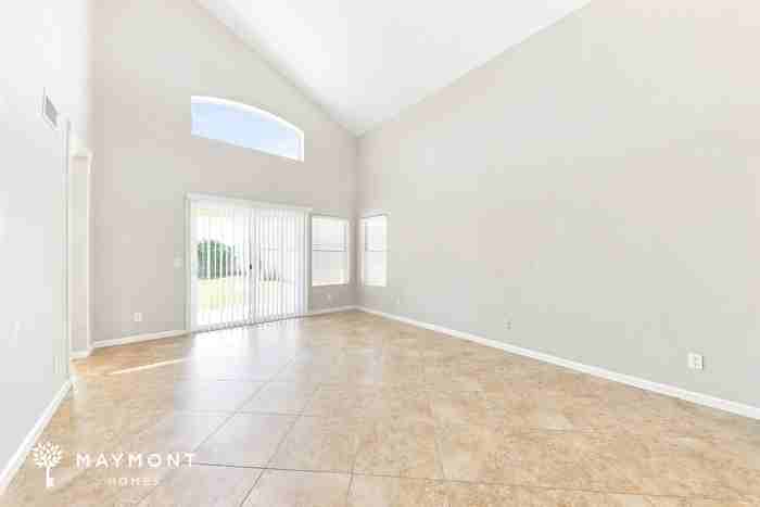 4955 W Oraibi Dr - Photo 6 of 16