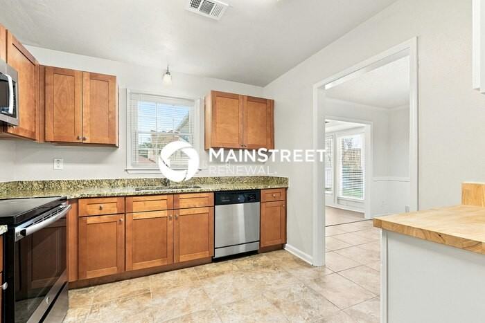 710 Wayside Dr - Photo 6 of 19