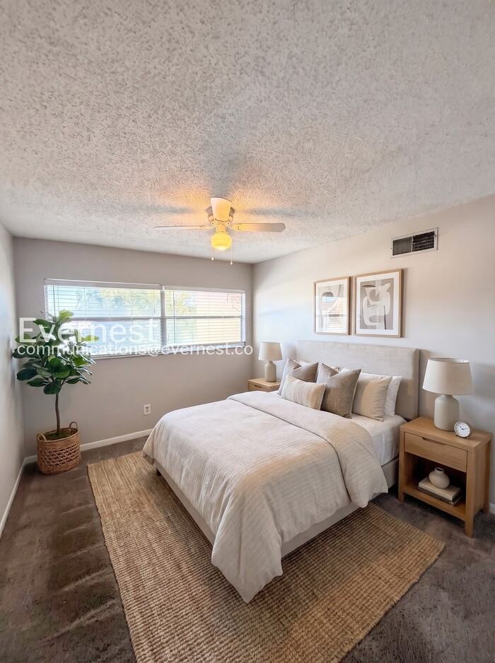 4455 38th Ter N #B15 - Photo 2 of 15