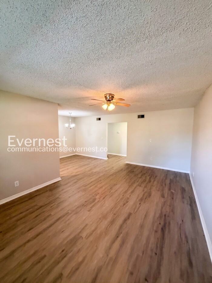 4455 38th Ter N #B15 - Photo 7 of 15