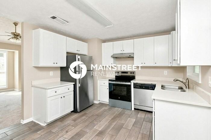 4082 Sweet Water Ct Se - Photo 5 of 18