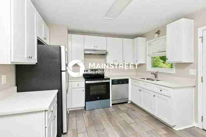 4082 Sweet Water Ct Se - Photo 7 of 18