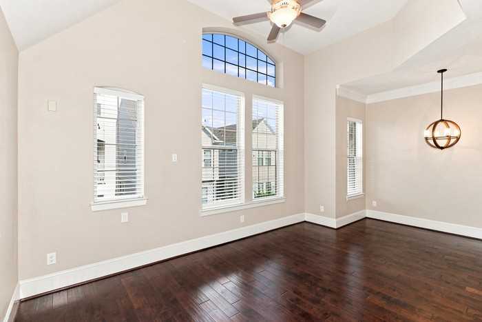 2702 Church Wood Dr - Photo 7 of 19