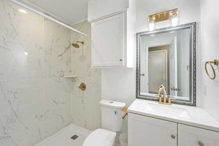 9005 Curlew Dr - Photo 6 of 15