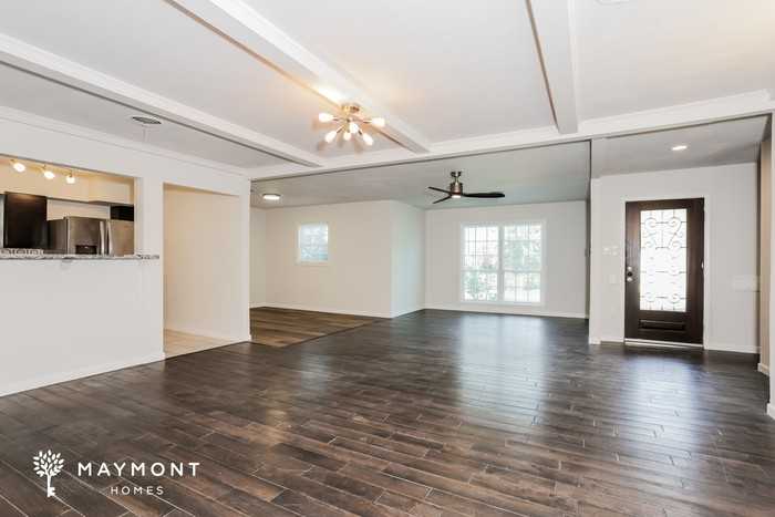 2316 Lynnhaven Rd - Photo 5 of 12