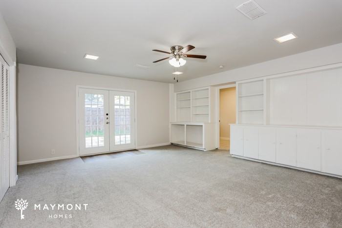 2316 Lynnhaven Rd - Photo 7 of 12