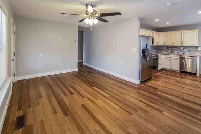339 Annette Dr - Photo 5 of 12