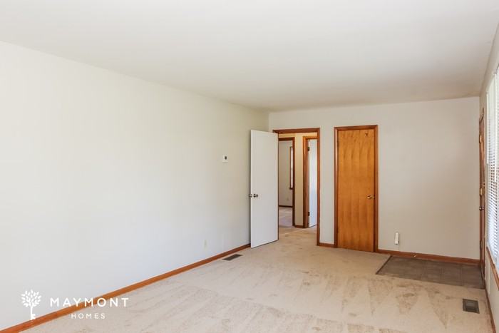 4003 Timbercrest Dr Nw - Photo 4 of 12