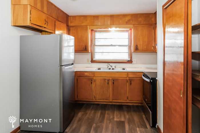 4003 Timbercrest Dr Nw - Photo 5 of 12