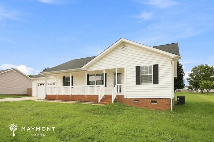 108 Hayworth Ln - Photo 4 of 16