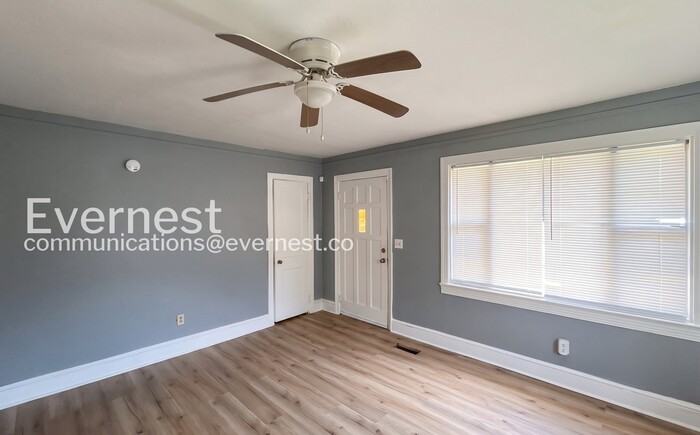 3611 Georgia Ave - Photo 5 of 16