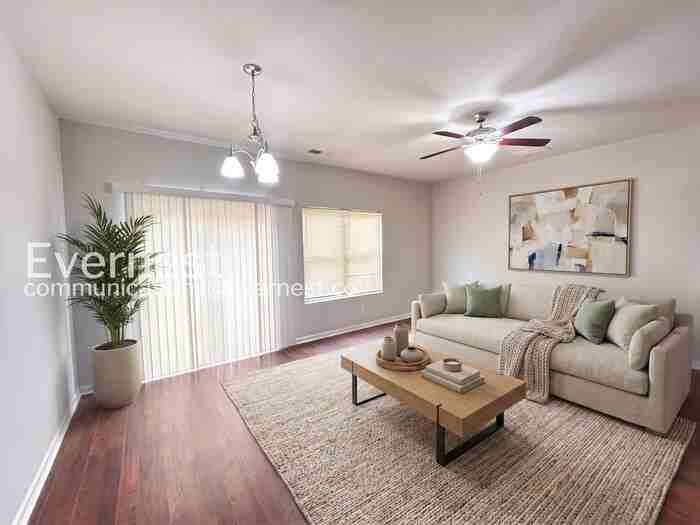 1598 Iris Walk - Photo 2 of 23