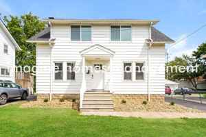 featured image of 5119 Oakmont Dr