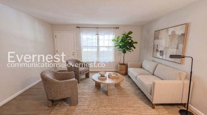 1904 Patton Creek Ln #1904
