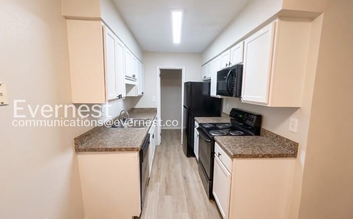1904 Patton Creek Ln #1904 - Photo 3 of 16