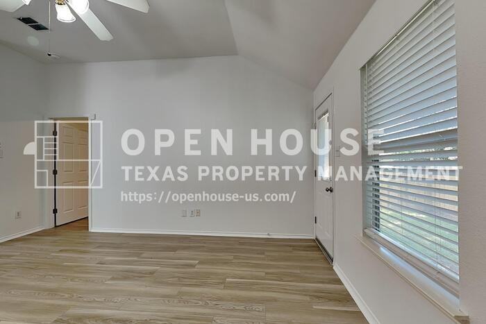 2729 Mountain Lion Dr - Photo 5 of 20