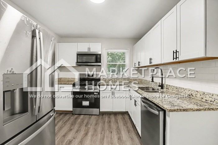 2954 Hapeville Rd Sw - Photo 7 of 27
