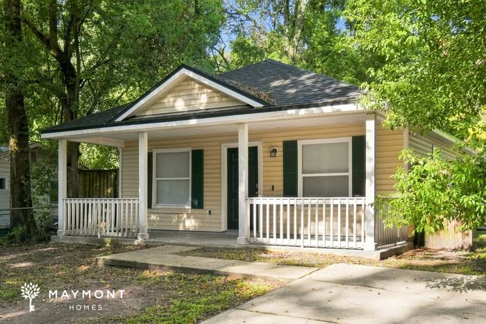 134 Spring St - Photo 4 of 16