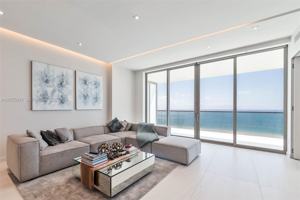 featured image of Collins Ave & 189th St