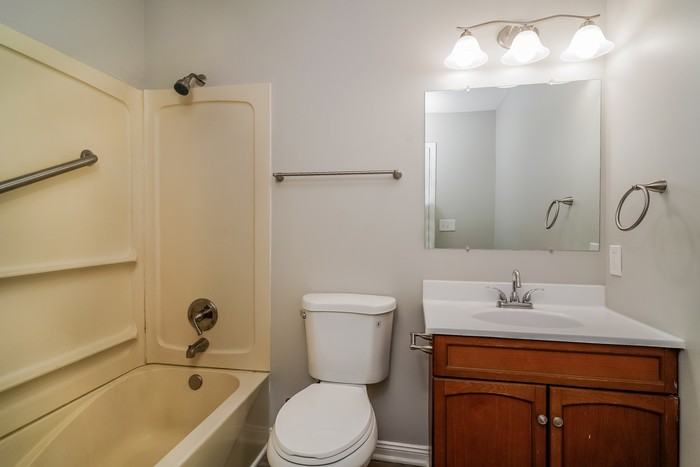 5219 Heathwood Dr - Photo 7 of 10