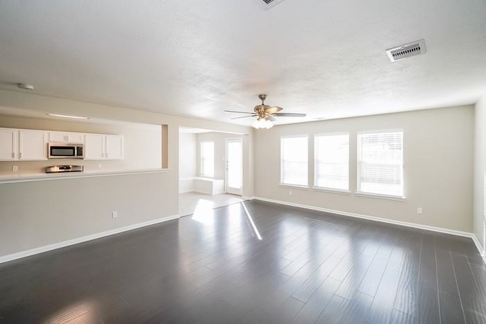 20719 Cypress Post Dr - Photo 6 of 17