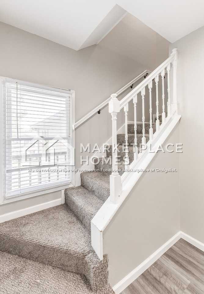 531 Farmingdale Rd Se - Photo 6 of 31