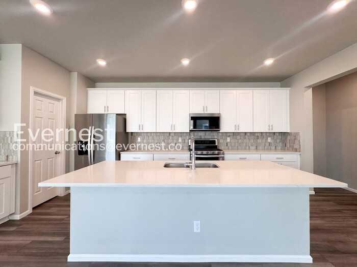 857 Morning Glory Rd - Photo 7 of 24