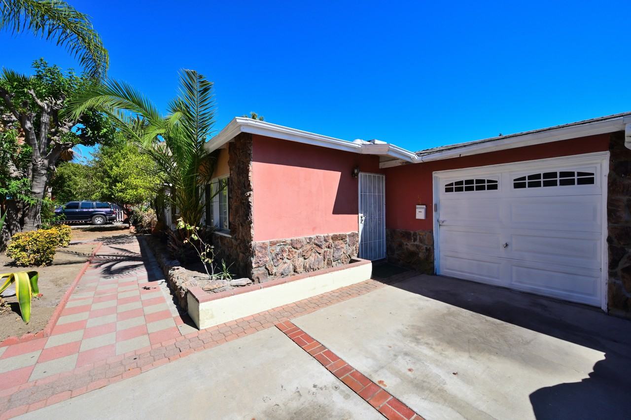 324 E Olive Ave #NA - Photo 4 of 50