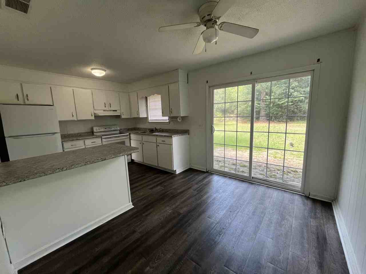 2293 Burkhalter Rd #NA - Photo 3 of 7