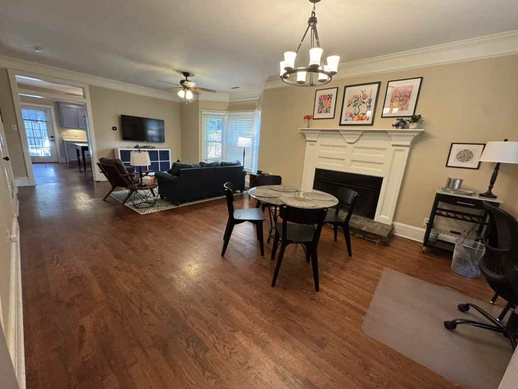 607 Rosalia St Se - Photo 3 of 20