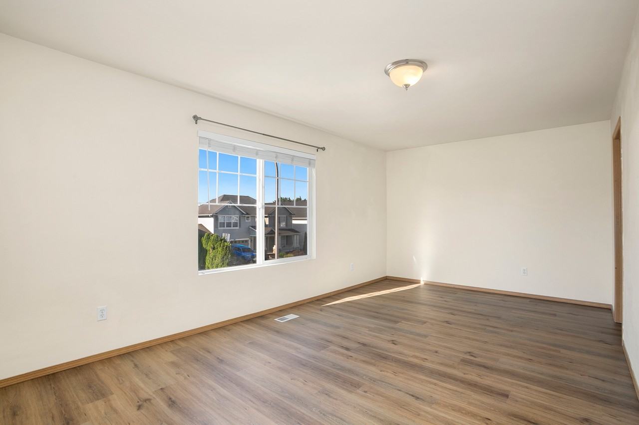 12530 Se 299th Pl #NA - Photo 4 of 15