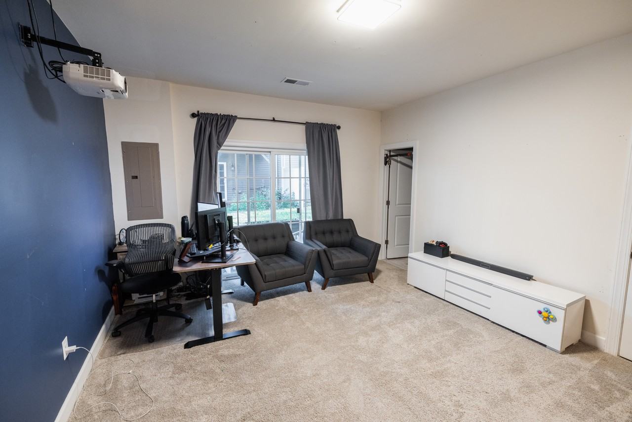 15275 Cartersville Ct #NA - Photo 4 of 32