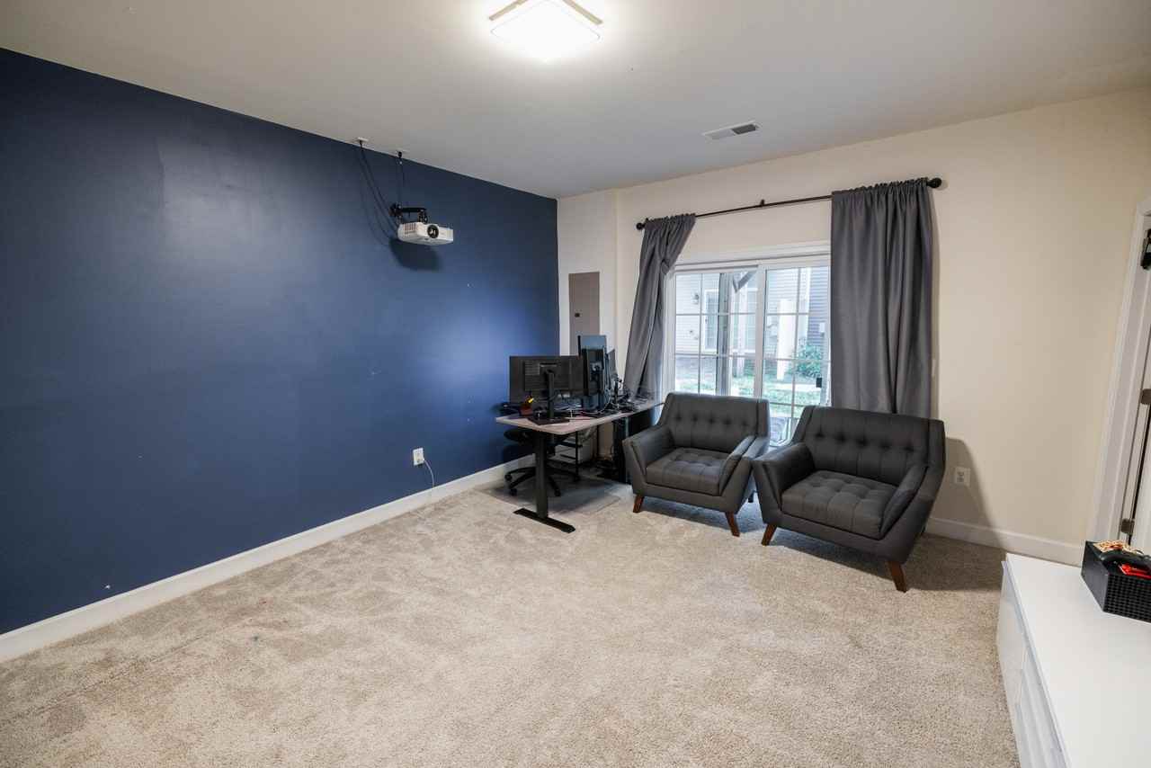 15275 Cartersville Ct #NA - Photo 5 of 32