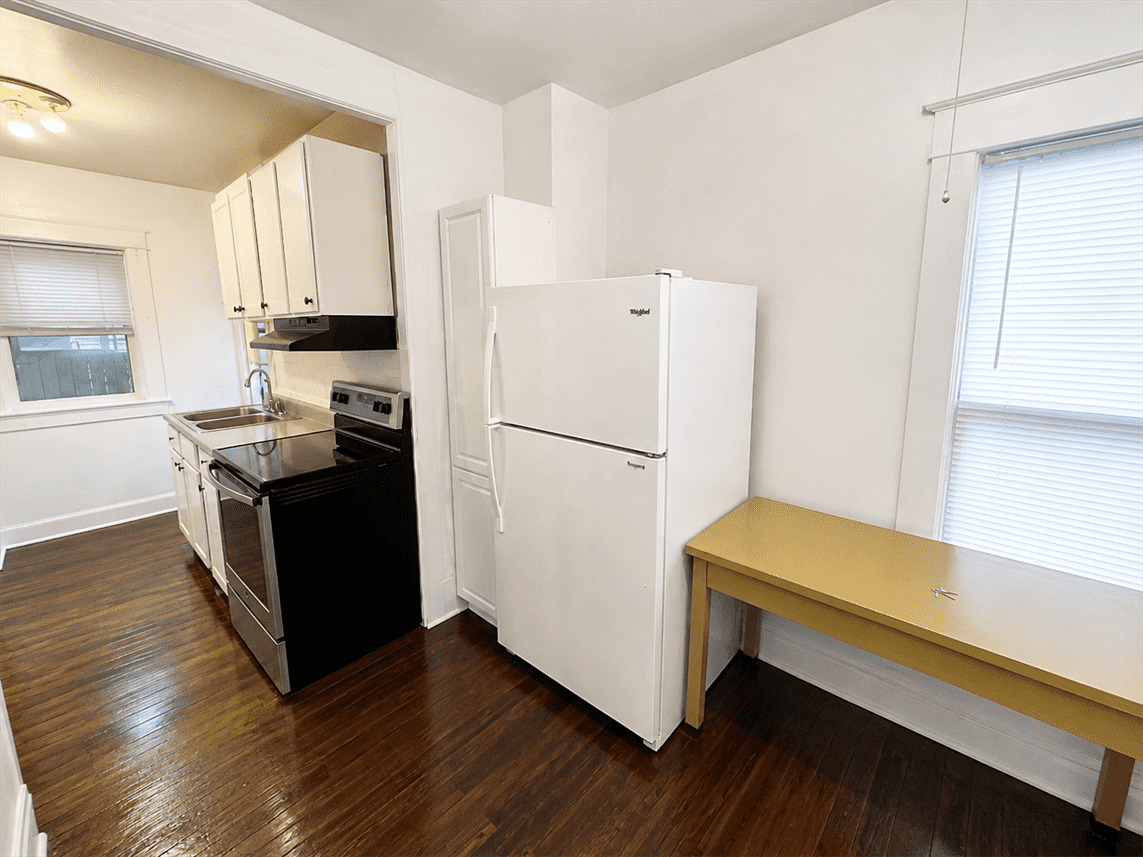111 S Homer St #NA - Photo 3 of 26
